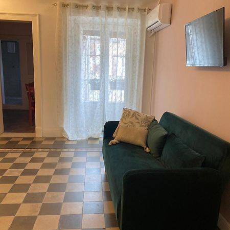 Dimora Dei Minoriti Bed & Breakfast CTA Exterior foto