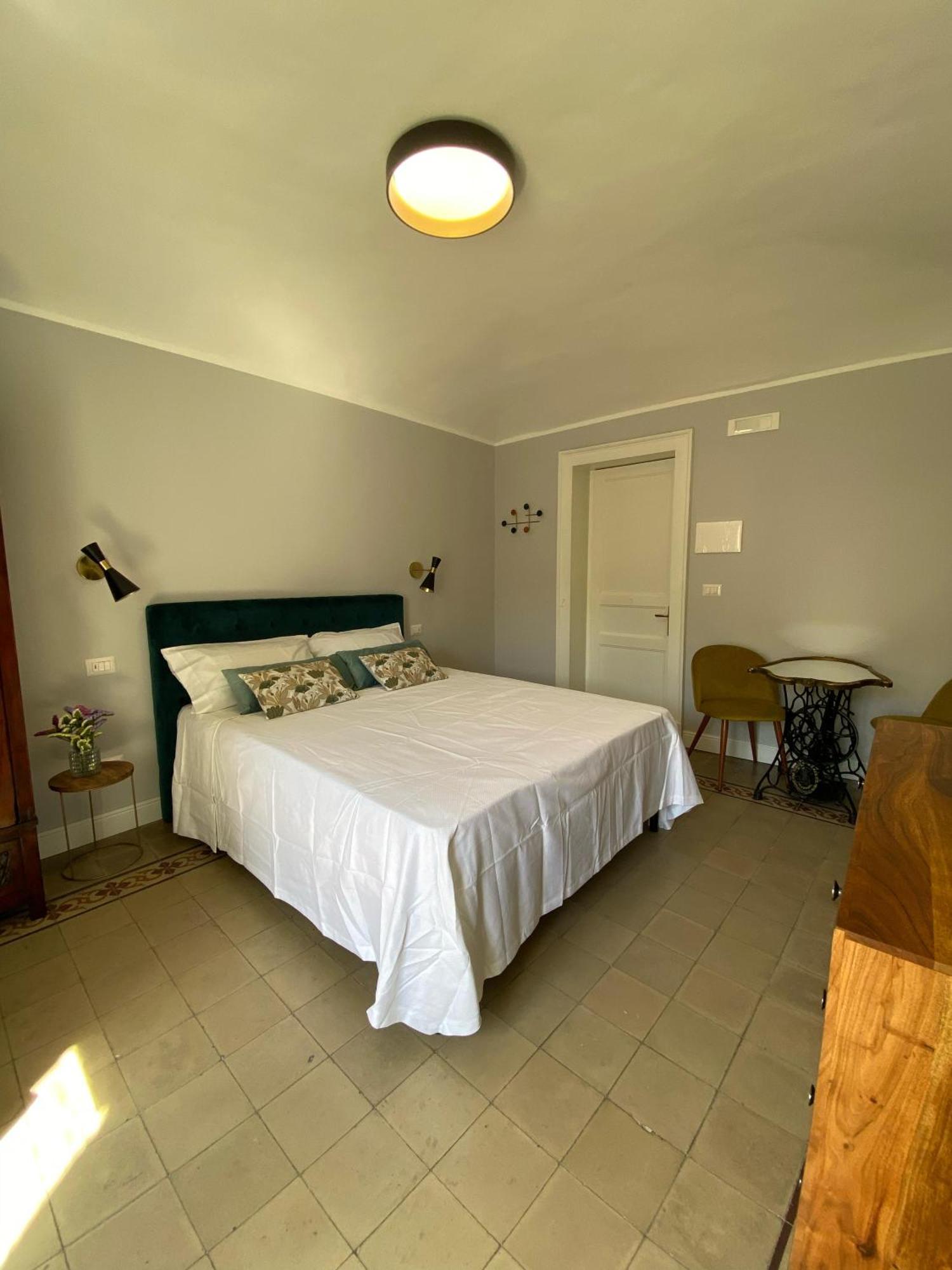 Dimora Dei Minoriti Bed & Breakfast CTA Exterior foto