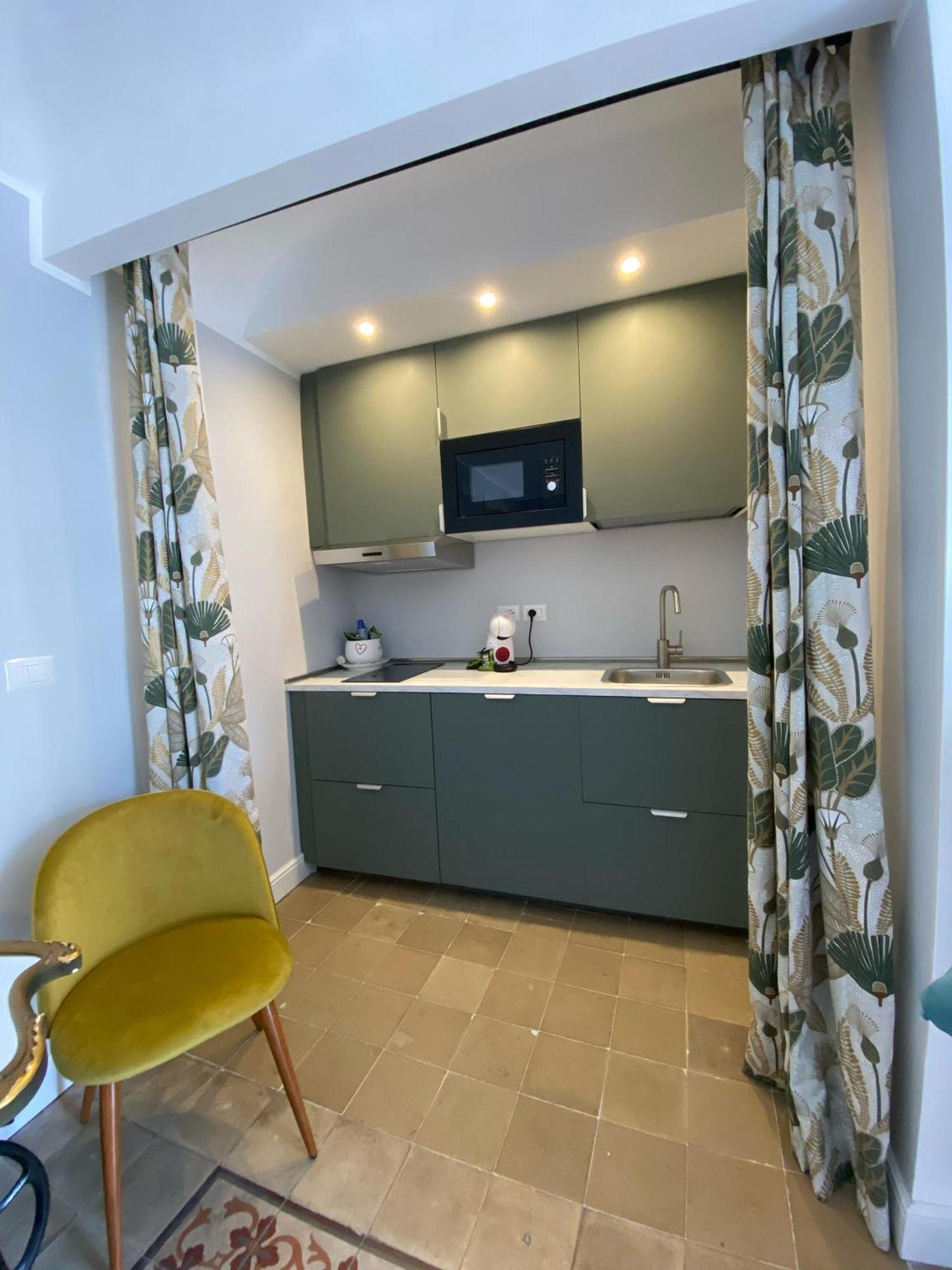 Dimora Dei Minoriti Bed & Breakfast CTA Exterior foto